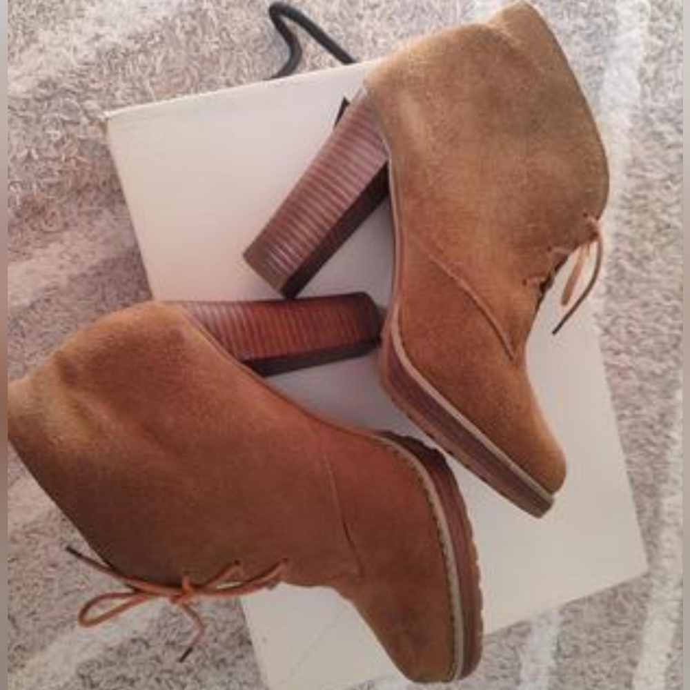 ALDO womens suede boots